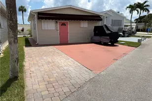 122 Nettles Blvd, Jensen Beach, FL 34957 - Photo 3