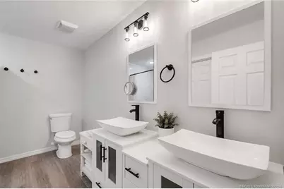 8255 105th Court, Vero Beach, FL 32967 - Photo 19