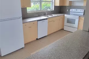 1038 Trinidad Ave, Fort Pierce, FL 34982 - Photo 5