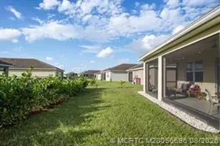 10568 SW Cambria Ln, Port Saint Lucie, FL 34987 - Photo 33