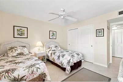 529 NE Plantation Road #407, Stuart, FL 34996 - Photo 13