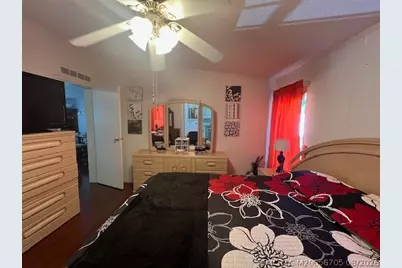 6225 Holly Lane, Lantana, FL 33462 - Photo 21