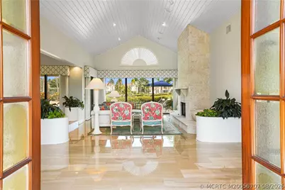 6661 SE Harbor Circle, Stuart, FL 34996 - Photo 7