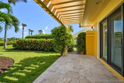 6661 SE Harbor Circle, Stuart, FL 34996 - Photo 29