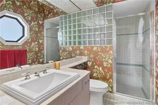 6661 SE Harbor Cir, Stuart, FL 34996 - Photo 31