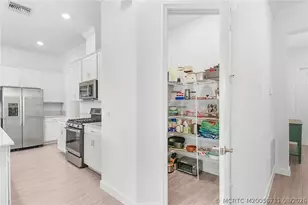396 SE Mulberry Wy, Port Saint Lucie, FL 34984 - Photo 13