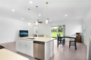 396 SE Mulberry Wy, Port Saint Lucie, FL 34984 - Photo 9