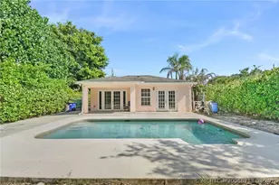 8331 SE Lundy St, Hobe Sound, FL 33455 - Photo 17