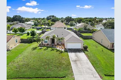 1726 SW Hampshire Lane, Port Saint Lucie, FL 34953 - Photo 31