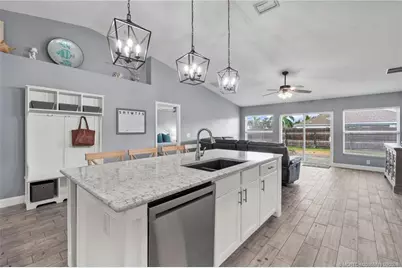 1726 SW Hampshire Lane, Port Saint Lucie, FL 34953 - Photo 11