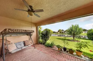 1445 SE Legacy Cove Cir, Stuart, FL 34997 - Photo 31