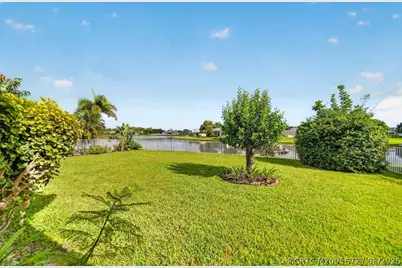1445 SE Legacy Cove Circle, Stuart, FL 34997 - Photo 35