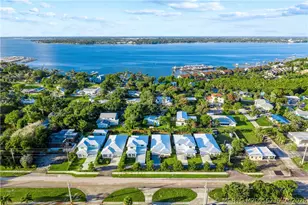 1920 1930 1940 1950 1960 NE Dixie Hwy, Jensen Beach, FL 34957 - Photo 1