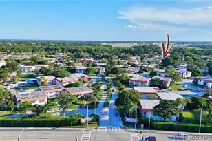 2600 SE Ocean Blvd, Stuart, FL 34996 - Photo 3