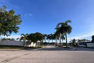 40 Plantation Blvd, Lake Worth, FL 33467 - Photo 11