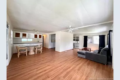 6250 Ficus Lane, Lantana, FL 33462 - Photo 3