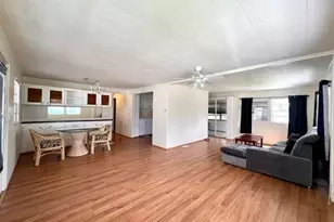 6250 Ficus Ln, Lantana, FL 33462 - Photo 3