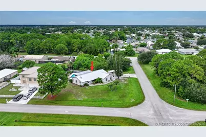 272 SW Ewing Avenue, Port Saint Lucie, FL 34983 - Photo 7
