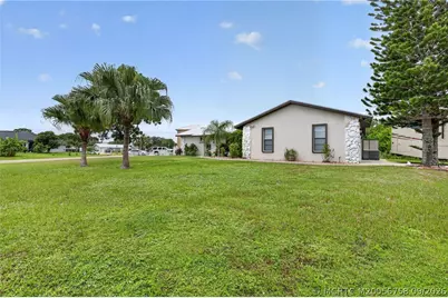 272 SW Ewing Avenue, Port Saint Lucie, FL 34983 - Photo 3