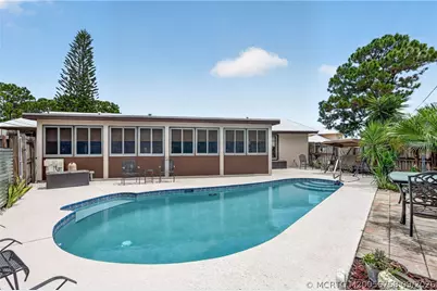 272 SW Ewing Avenue, Port Saint Lucie, FL 34983 - Photo 39