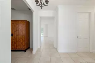11340 SW Mountain Ash Cir, Port Saint Lucie, FL 34987 - Photo 9