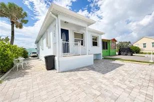 10851 S Ocean Dr, Jensen Beach, FL 34957 - Photo 41