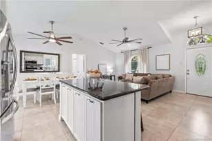 601 SE Barr St, Port Saint Lucie, FL 34984 - Photo 15