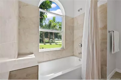 601 SE Barr Street, Port Saint Lucie, FL 34984 - Photo 23