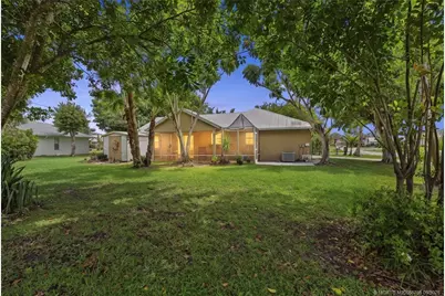 601 SE Barr Street, Port Saint Lucie, FL 34984 - Photo 33