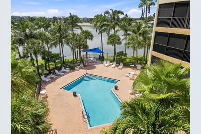 221 NE Plantation Road #207, Stuart, FL 34996 - Photo 9