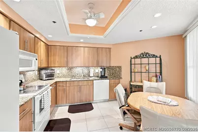 221 NE Plantation Road #207, Stuart, FL 34996 - Photo 23
