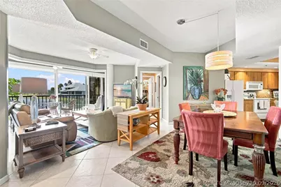 221 NE Plantation Road #207, Stuart, FL 34996 - Photo 17