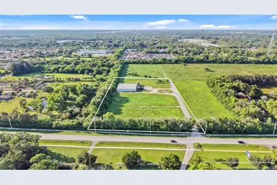2005 SE Cove Road, Stuart, FL 34997 - Photo 3
