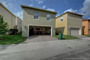 2085 SE Avon Park Dr, Port Saint Lucie, FL 34952 - Photo 21