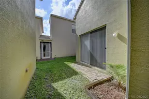 2085 SE Avon Park Dr, Port Saint Lucie, FL 34952 - Photo 23