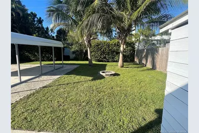 885 NW River Shores Boulevard, Stuart, FL 34994 - Photo 3