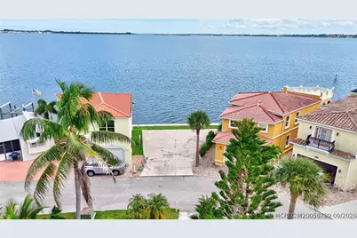 1120 Nettles Boulevard, Jensen Beach, FL 34957 - Photo 11