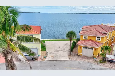 1120 Nettles Boulevard, Jensen Beach, FL 34957 - Photo 1