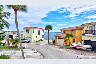 1120 Nettles Boulevard, Jensen Beach, FL 34957 - Photo 3