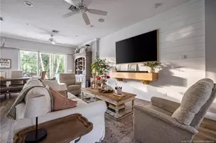 12057 Aviles Cir, Palm Beach Gardens, FL 33418 - Photo 3