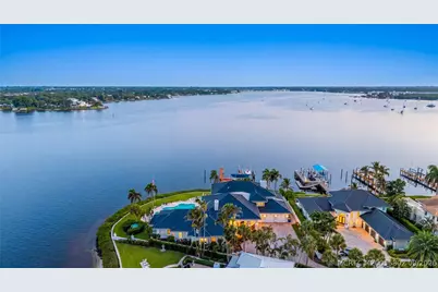 661 SW Bay Pointe Circle, Palm City, FL 34990 - Photo 17