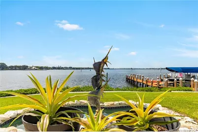 661 SW Bay Pointe Circle, Palm City, FL 34990 - Photo 15