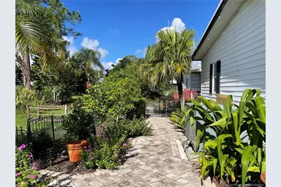 16112 SW Five Wood Way, Indiantown, FL 34956 - Photo 7