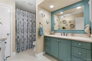 2040 NE Acapulco Dr, Jensen Beach, FL 34957 - Photo 27