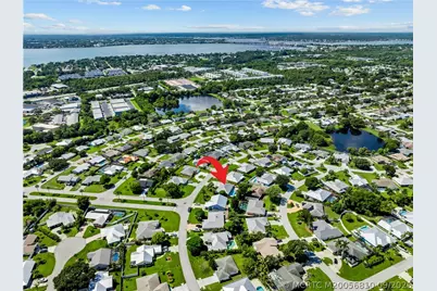 2040 NE Acapulco Drive, Jensen Beach, FL 34957 - Photo 49