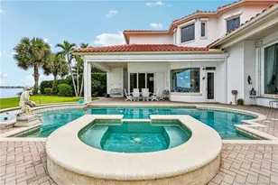 118 SW Palm Cove Dr, Palm City, FL 34990 - Photo 15