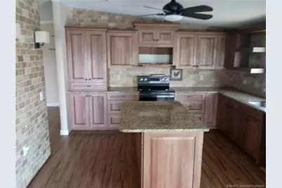 6055 Seashore Drive, Lake Worth, FL 33462 - Photo 3