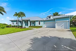 1109 NE Bayside Pl, Jensen Beach, FL 34957 - Photo 73