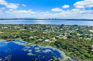 1109 NE Bayside Pl, Jensen Beach, FL 34957 - Photo 69