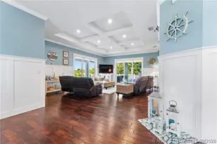 1109 NE Bayside Pl, Jensen Beach, FL 34957 - Photo 13